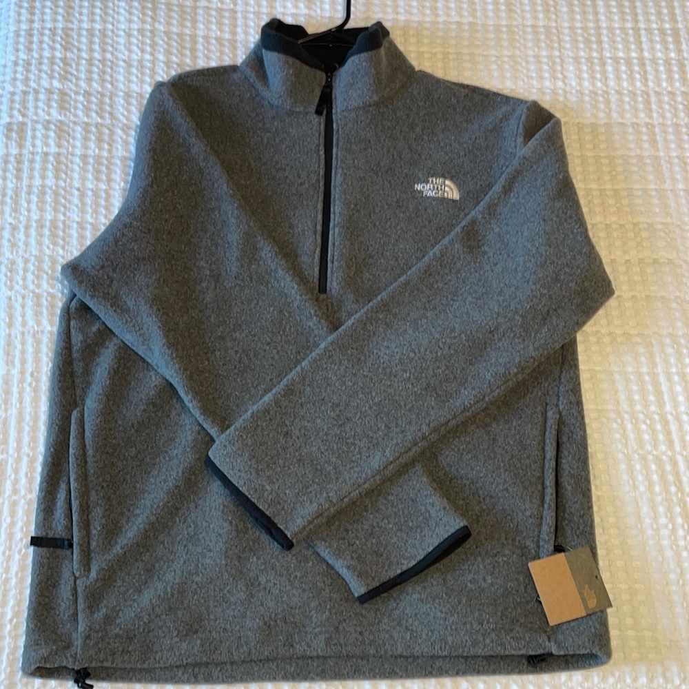 NWT Northface Campbell P/O RTO TNF Black - Men’s